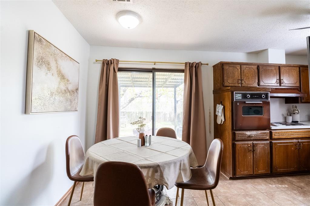 19 Red Oak Road