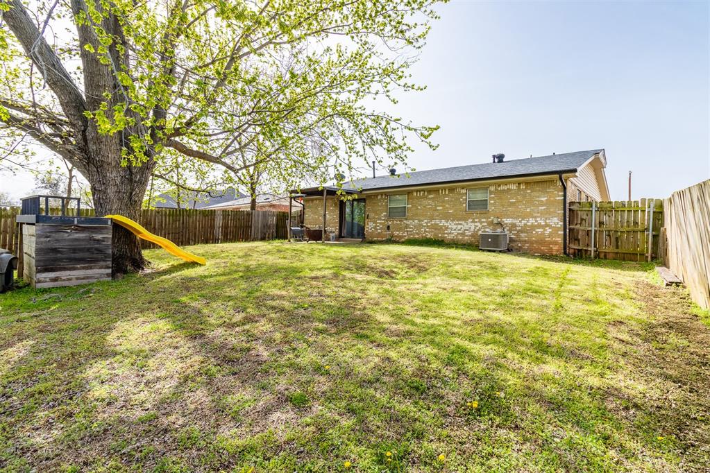 19 Red Oak Road