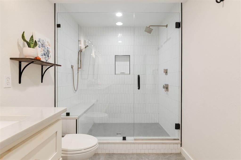 2525 NW 58th Street