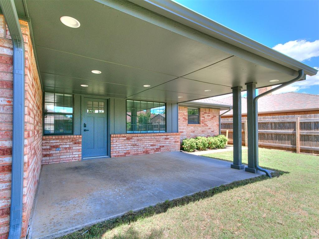 7420 NW 104th Street