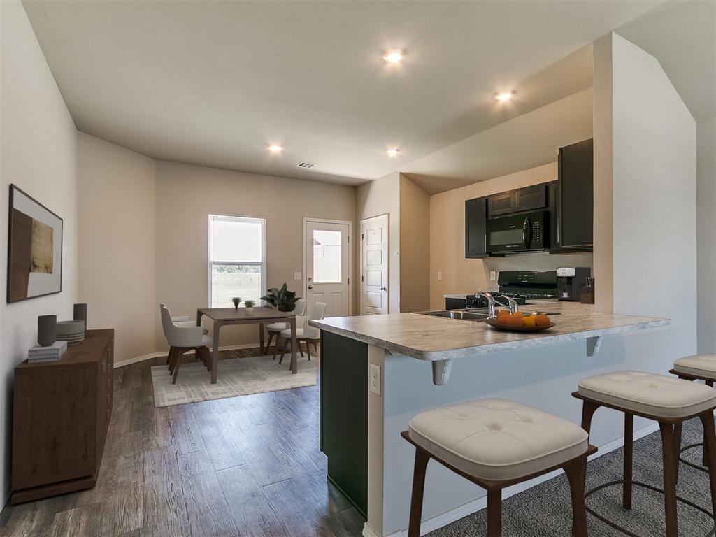 424 SE 7th Place