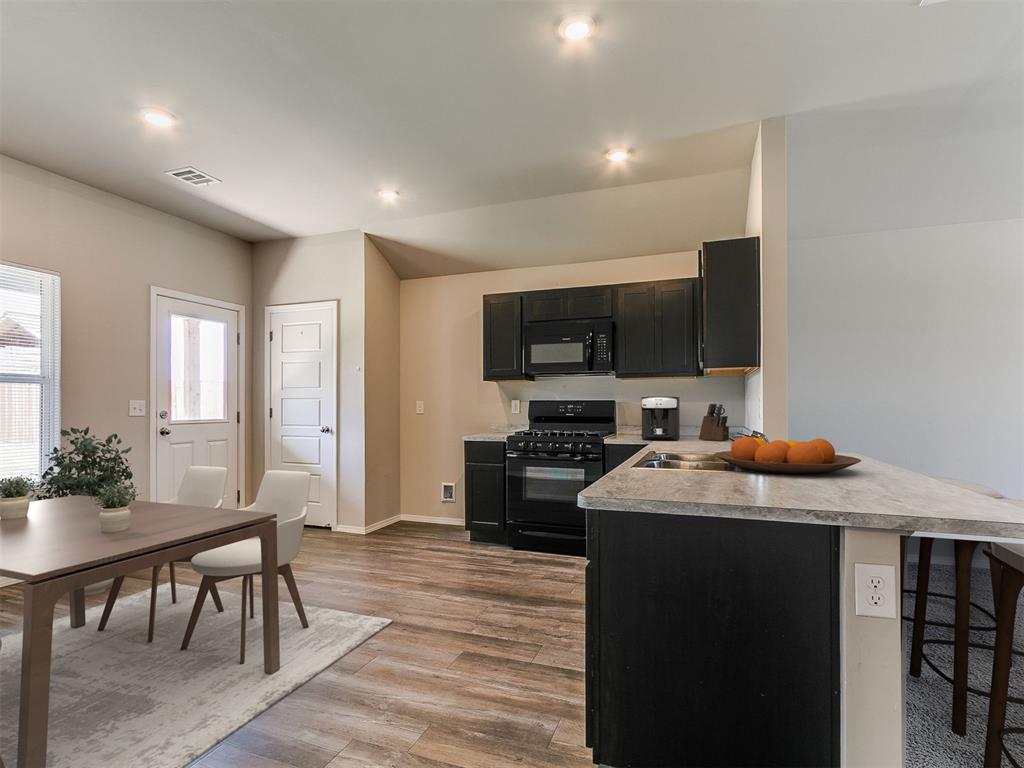 424 SE 7th Place