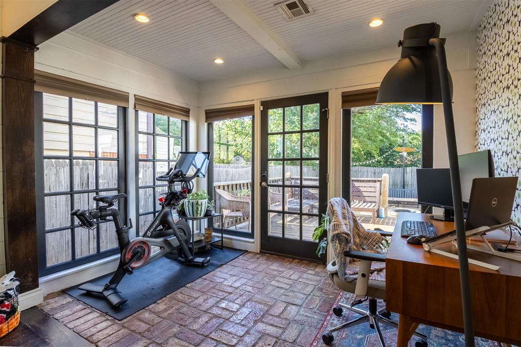 2228 NW 32nd Street