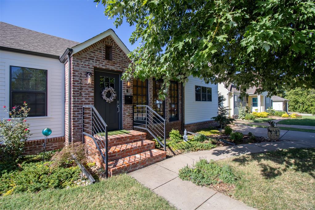 2228 NW 32nd Street