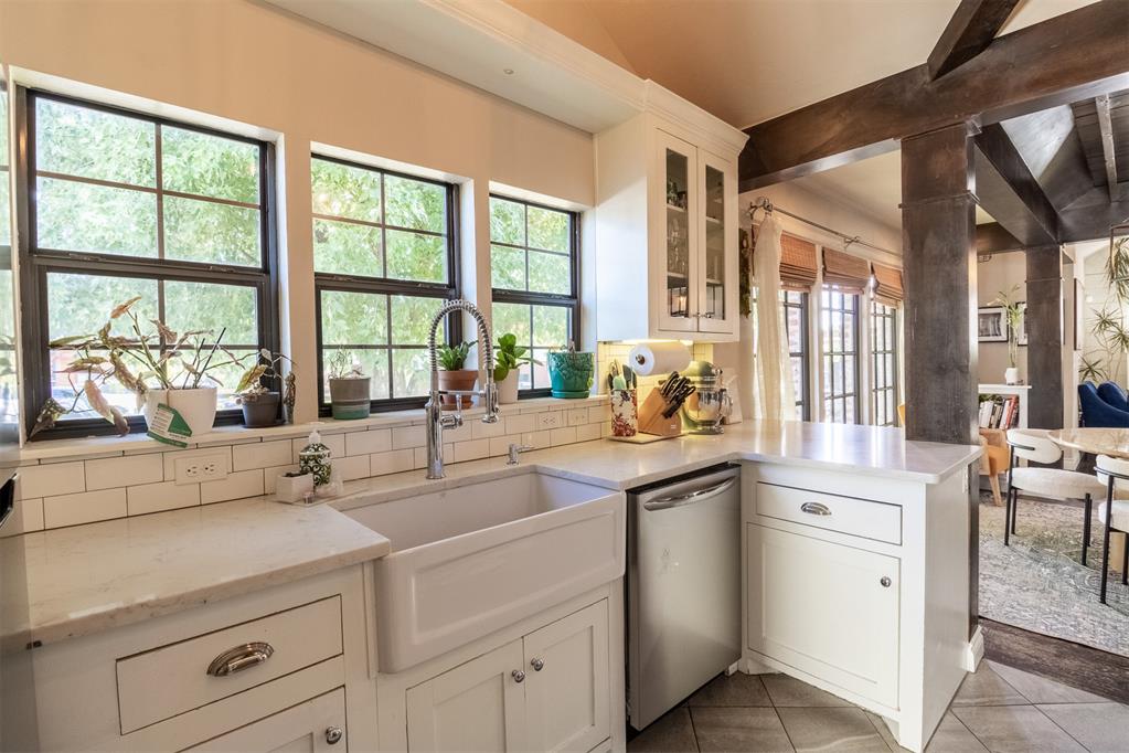 2228 NW 32nd Street