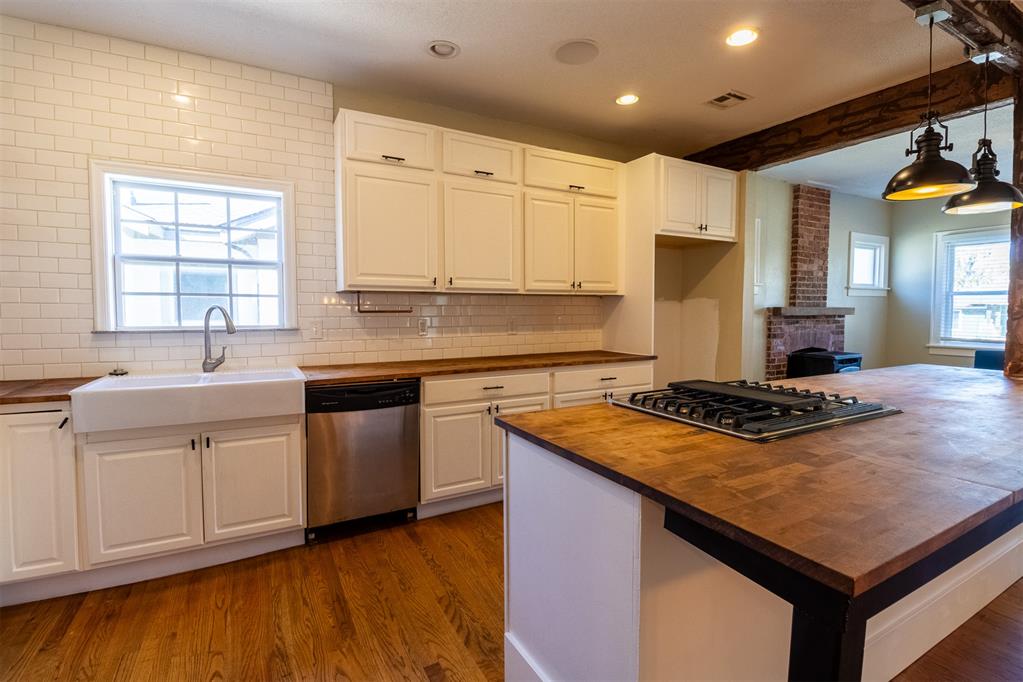 1712 NW 19th Street