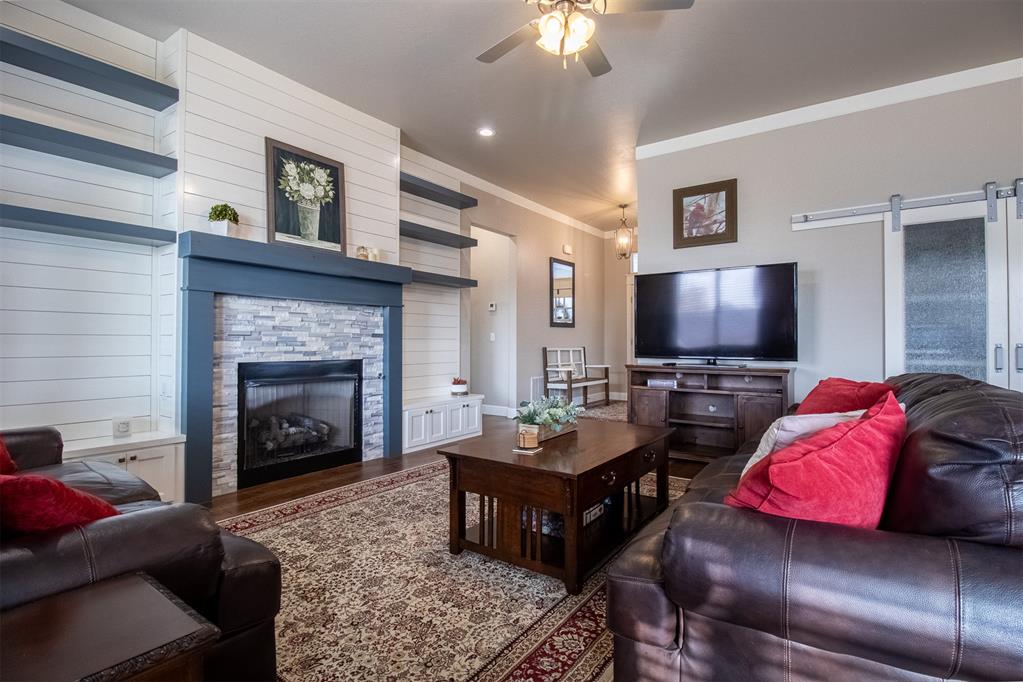 1040 NW 17th Place