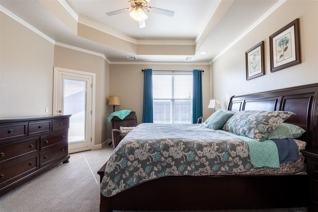 1040 NW 17th Place