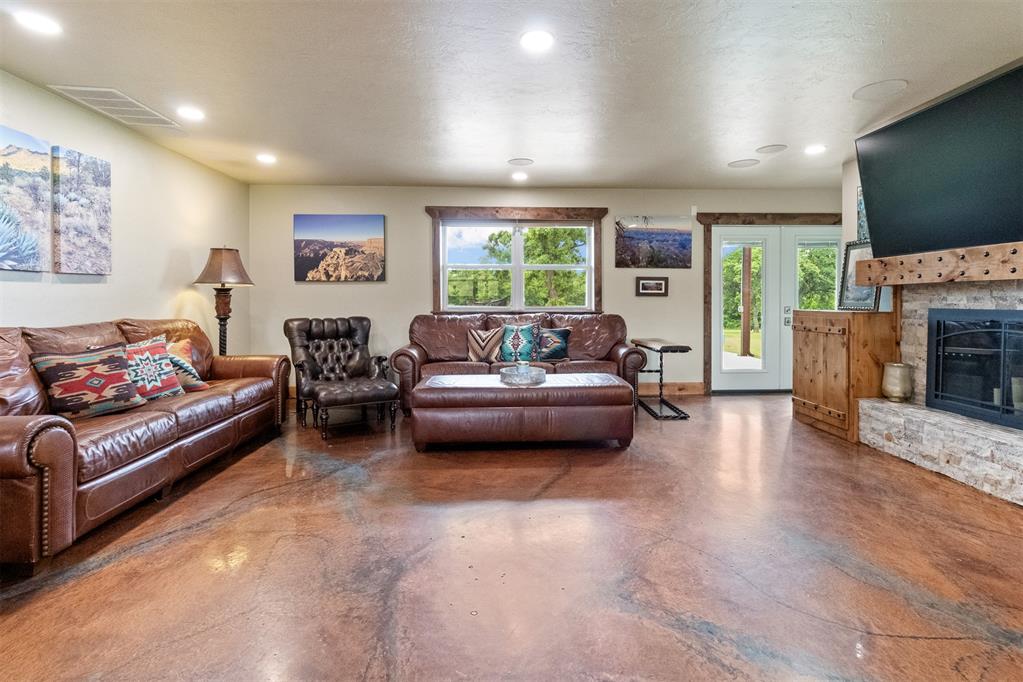 2231 County Road 1247