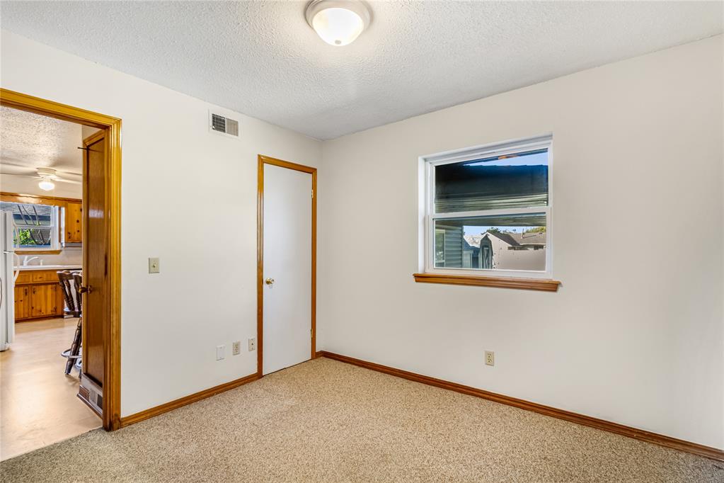 913 Holoway Drive