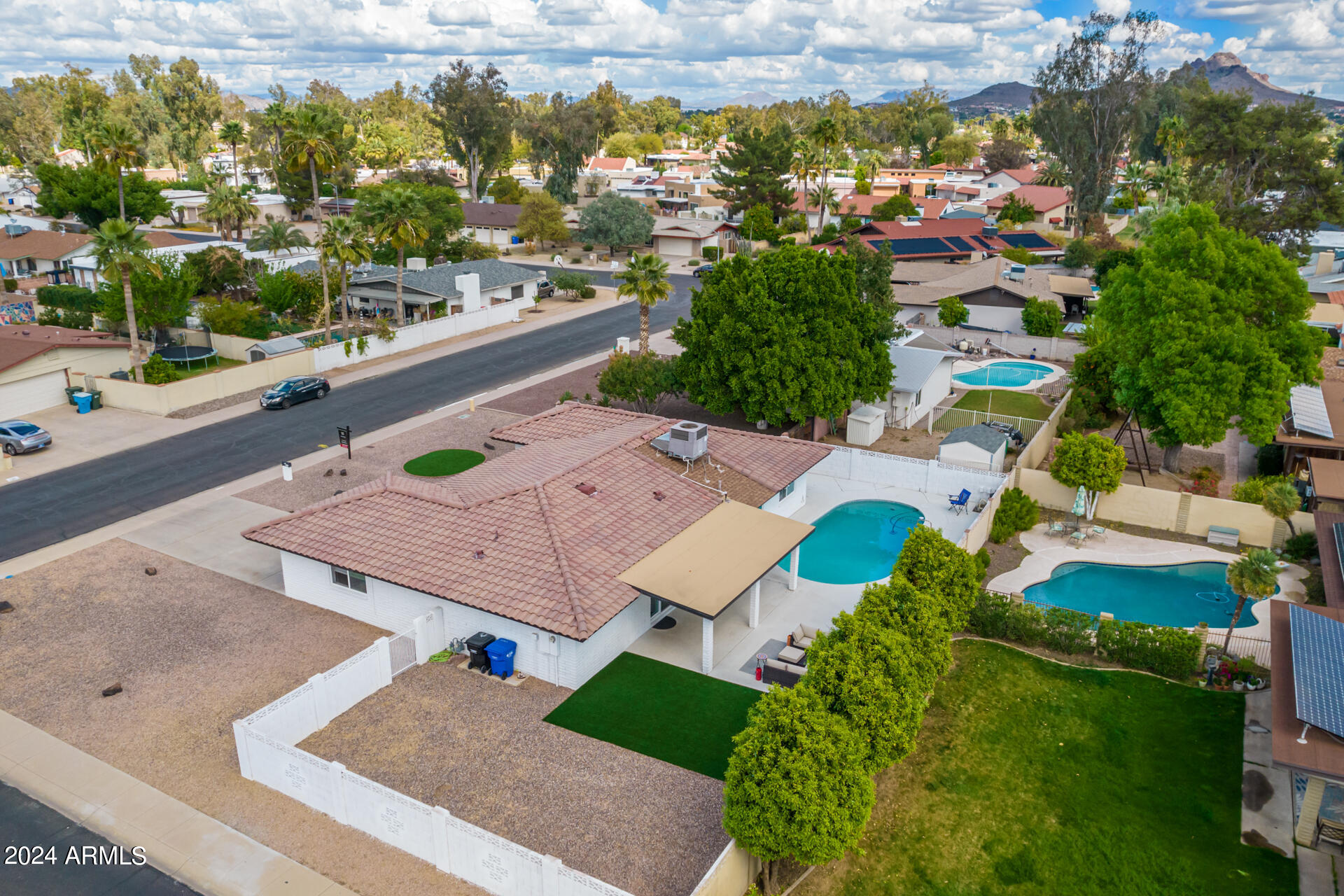 721 W PORT ROYALE Lane