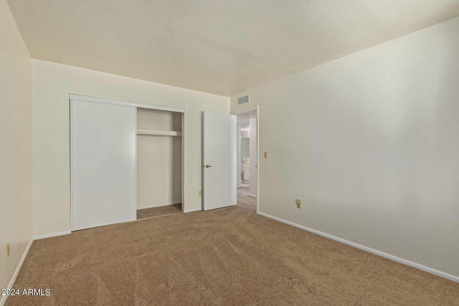 4902 E Kathleen Road