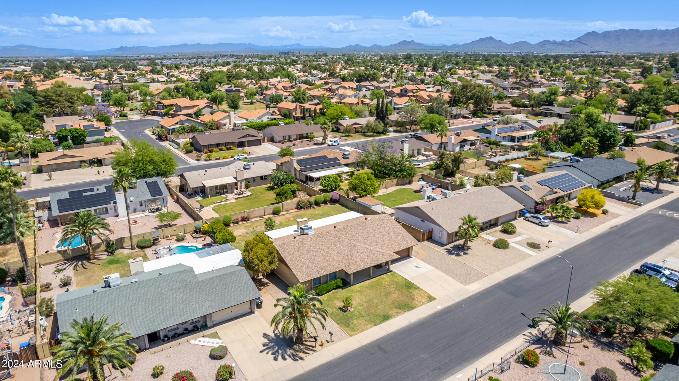 4902 E Kathleen Road