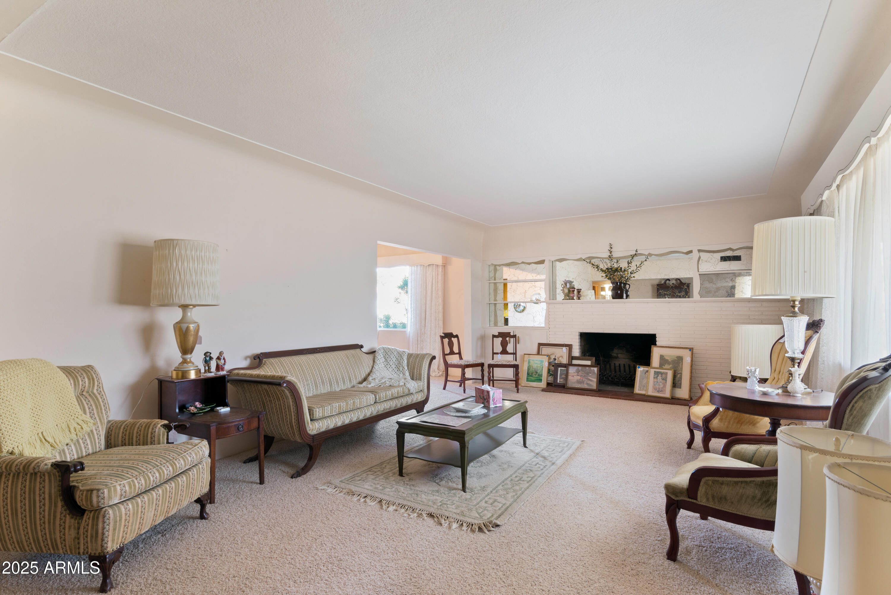 6850 N 15TH Place