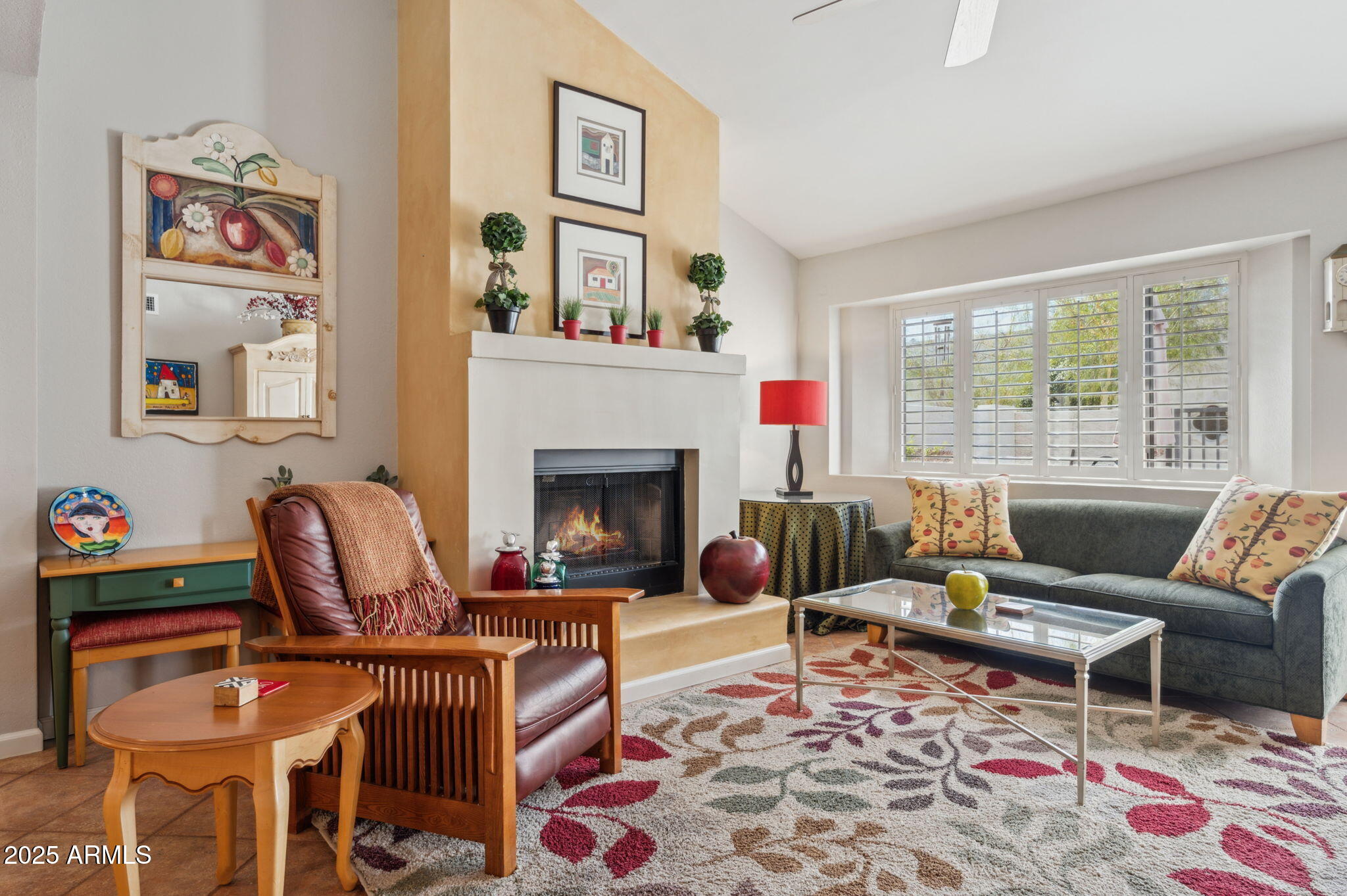 10 W Georgia Avenue, 8