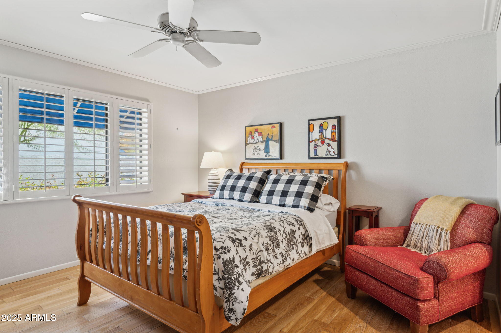 10 W Georgia Avenue, 8