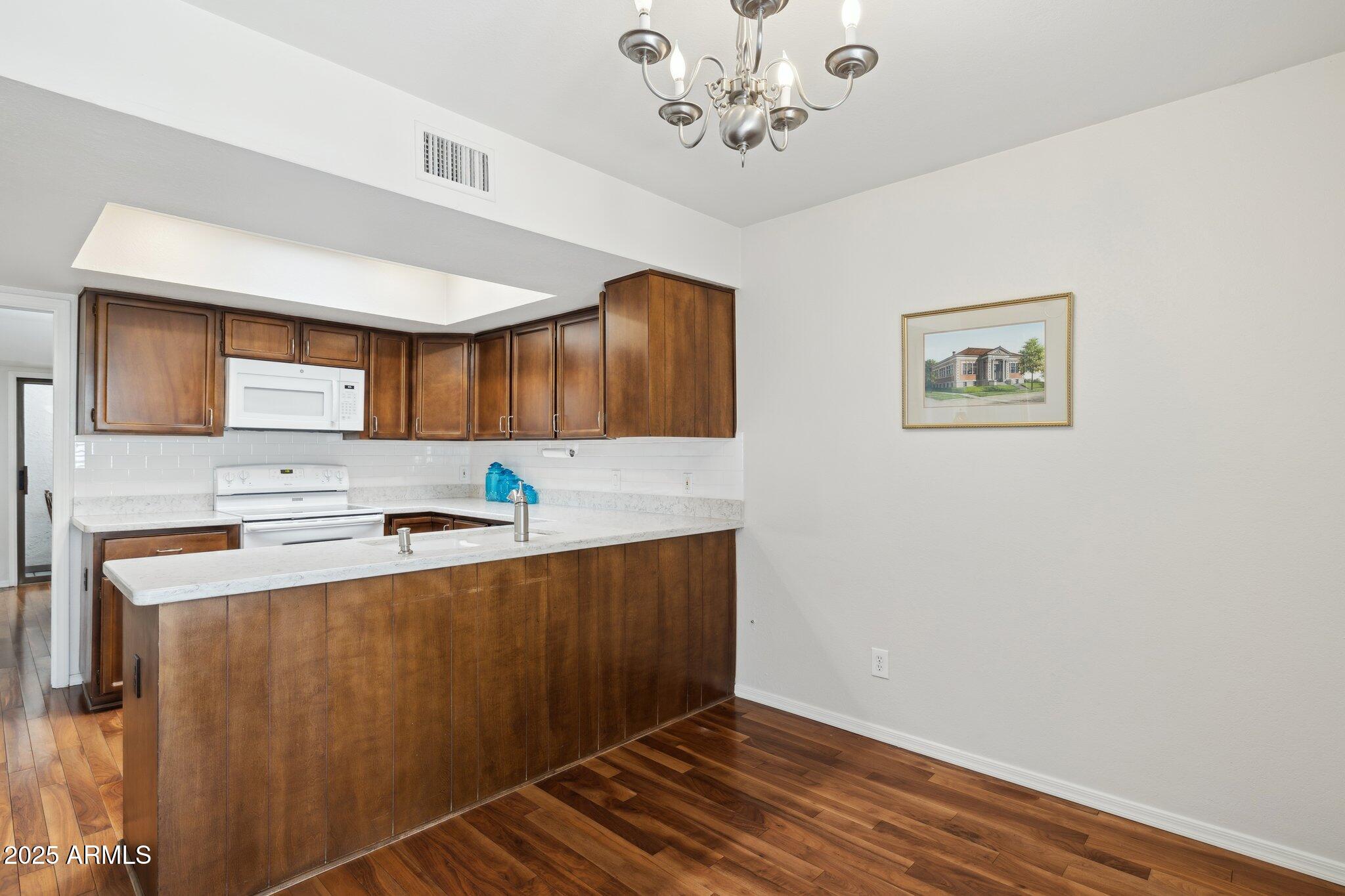 5354 N 2nd Drive