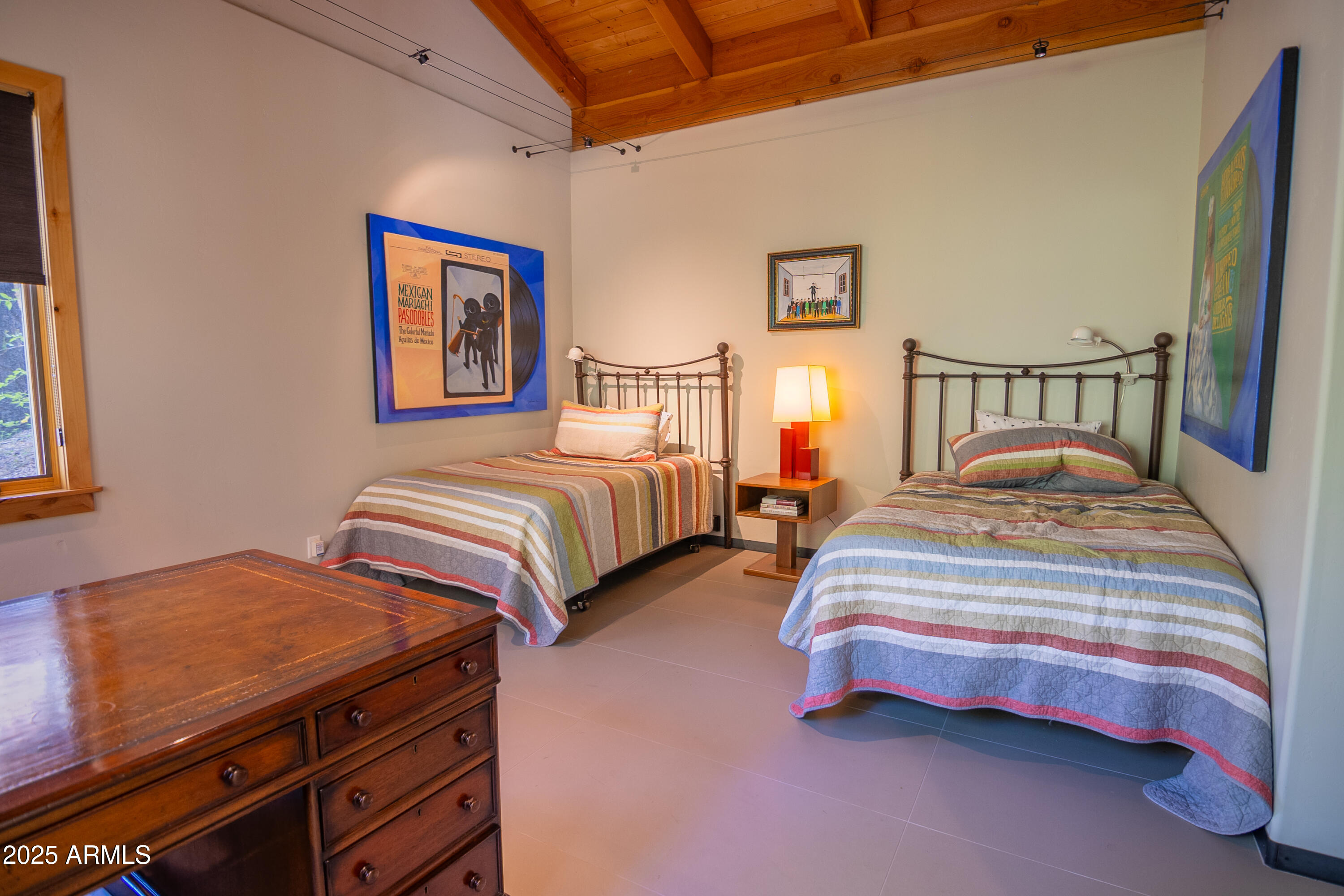 10647 N State Route 89a
