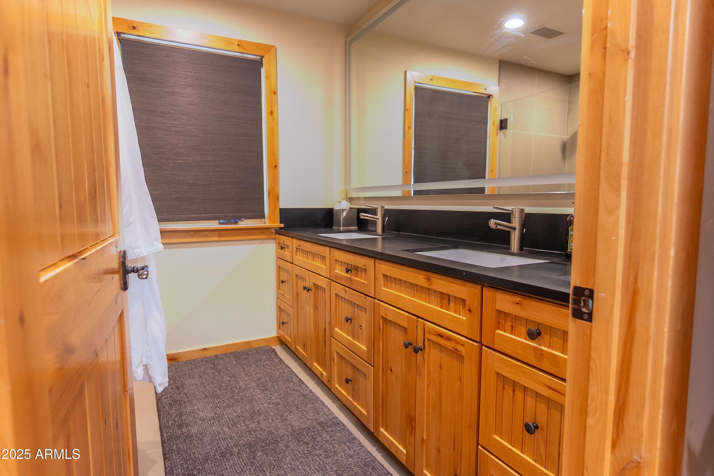 10647 N State Route 89a