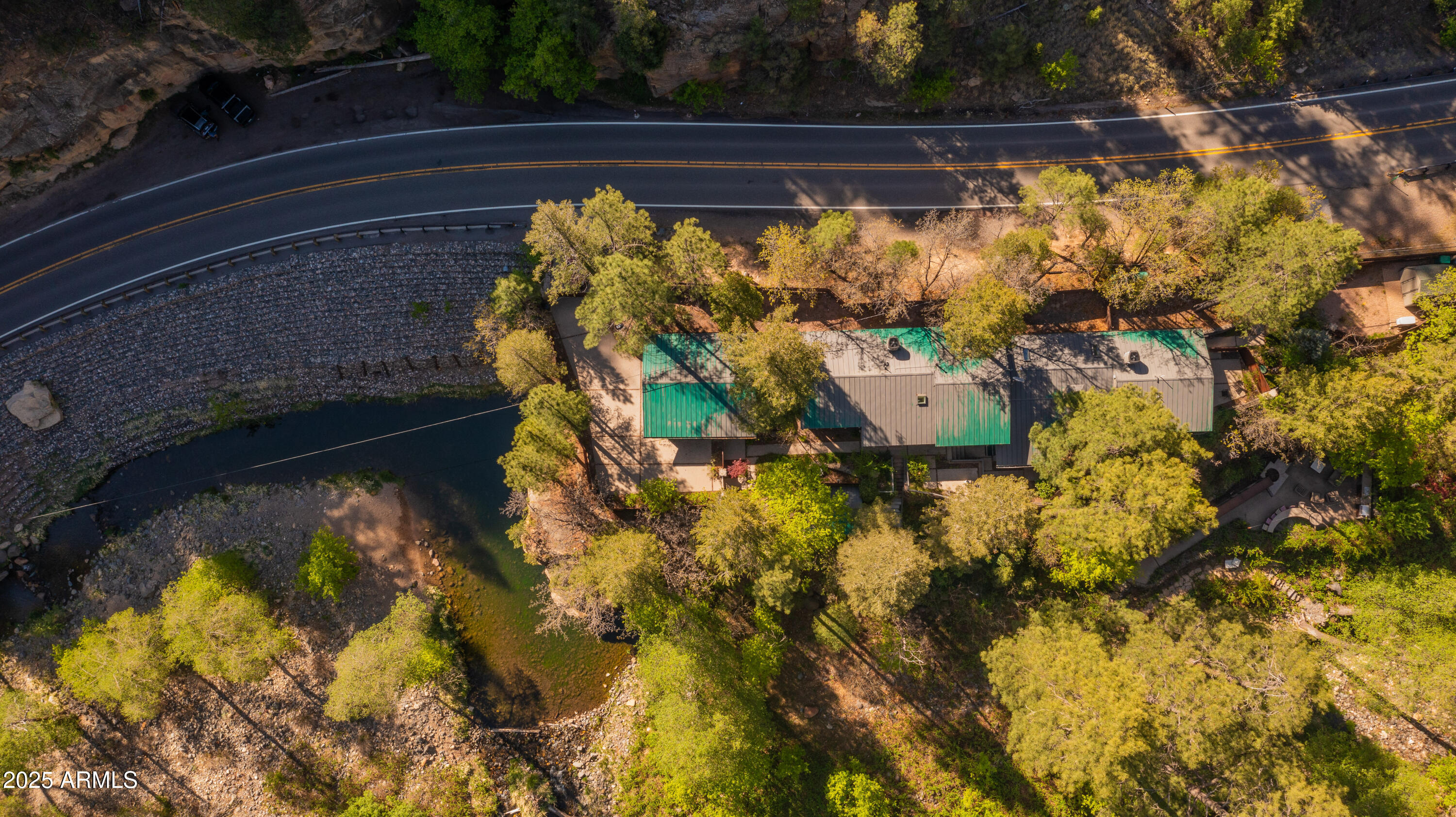 10647 N State Route 89a