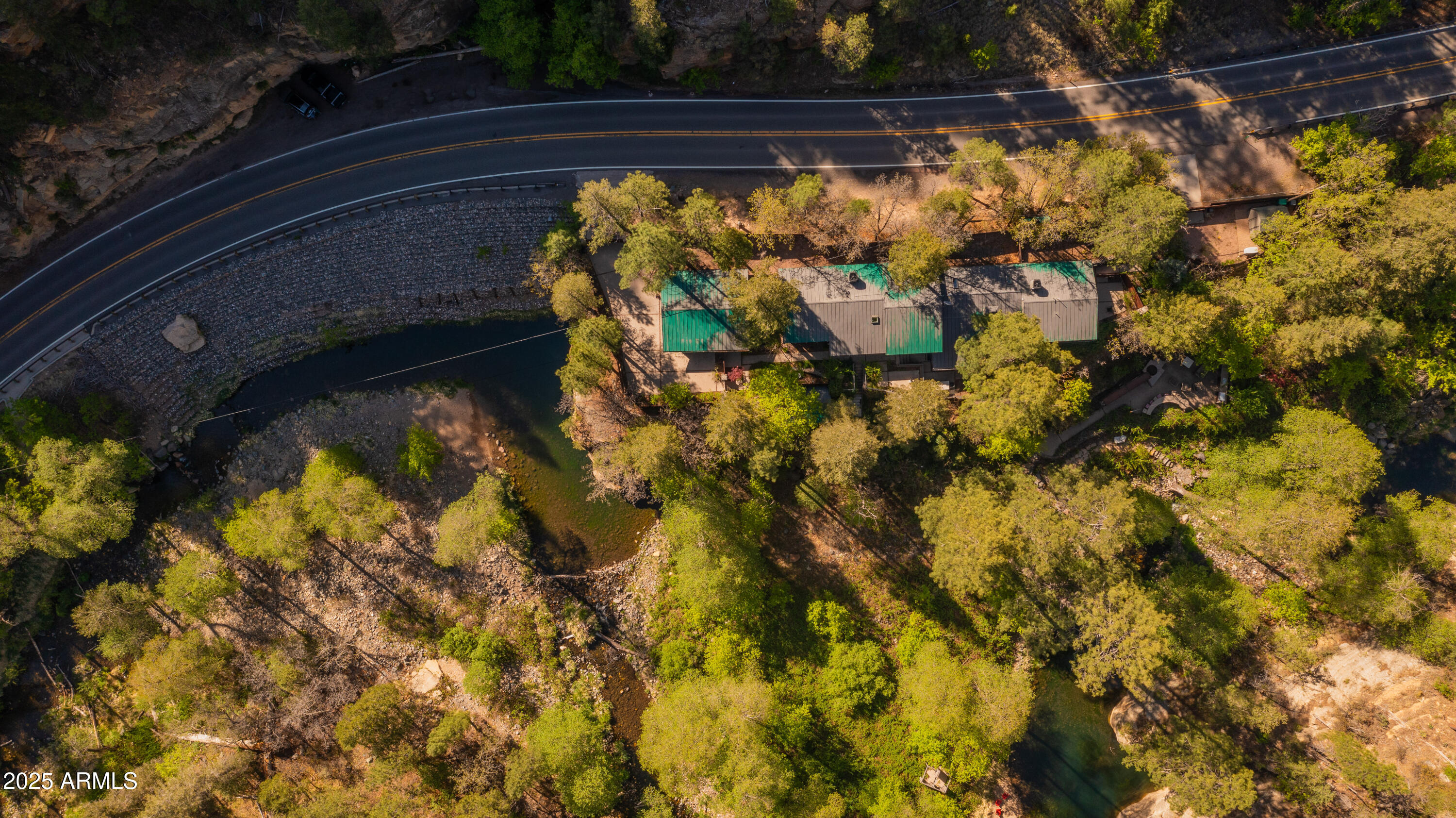 10647 N State Route 89a