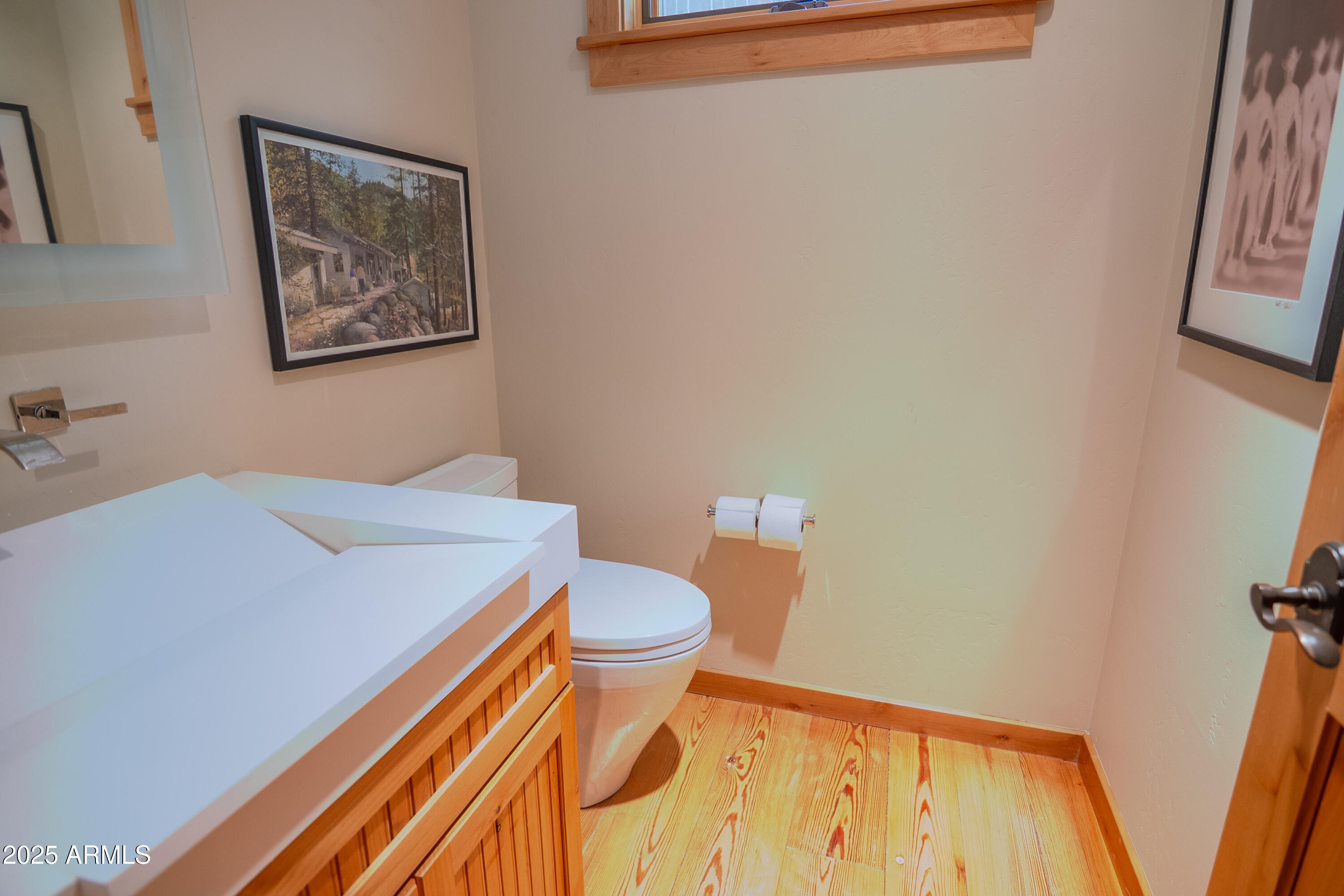 10647 N State Route 89a