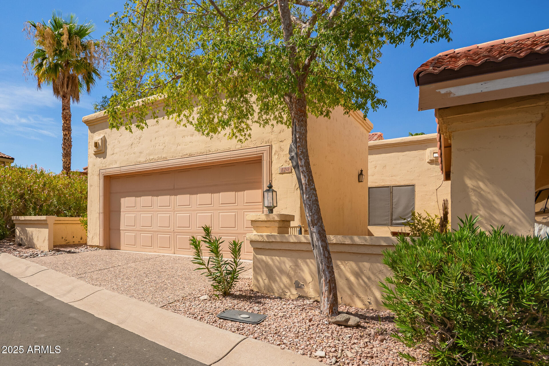 16724 E GUNSIGHT Drive, 120