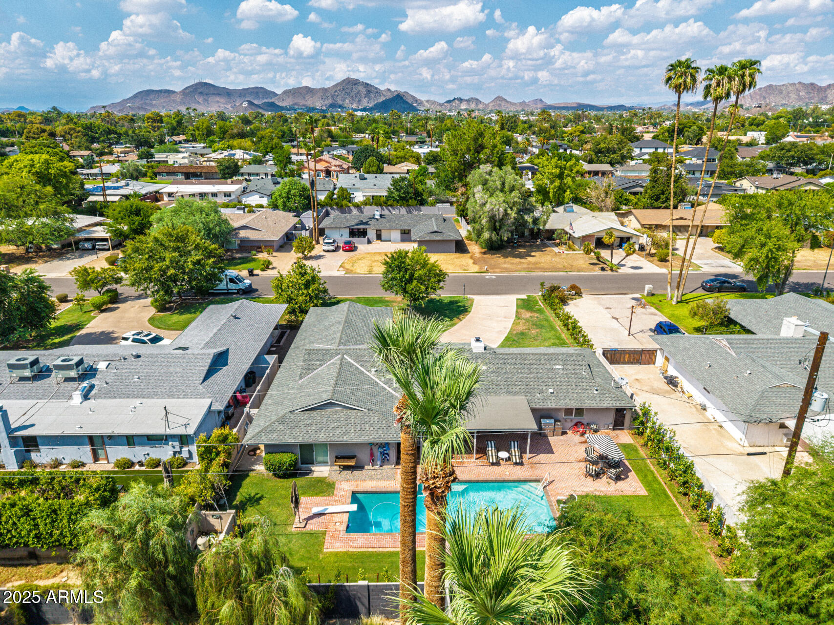 333 E KALER Drive