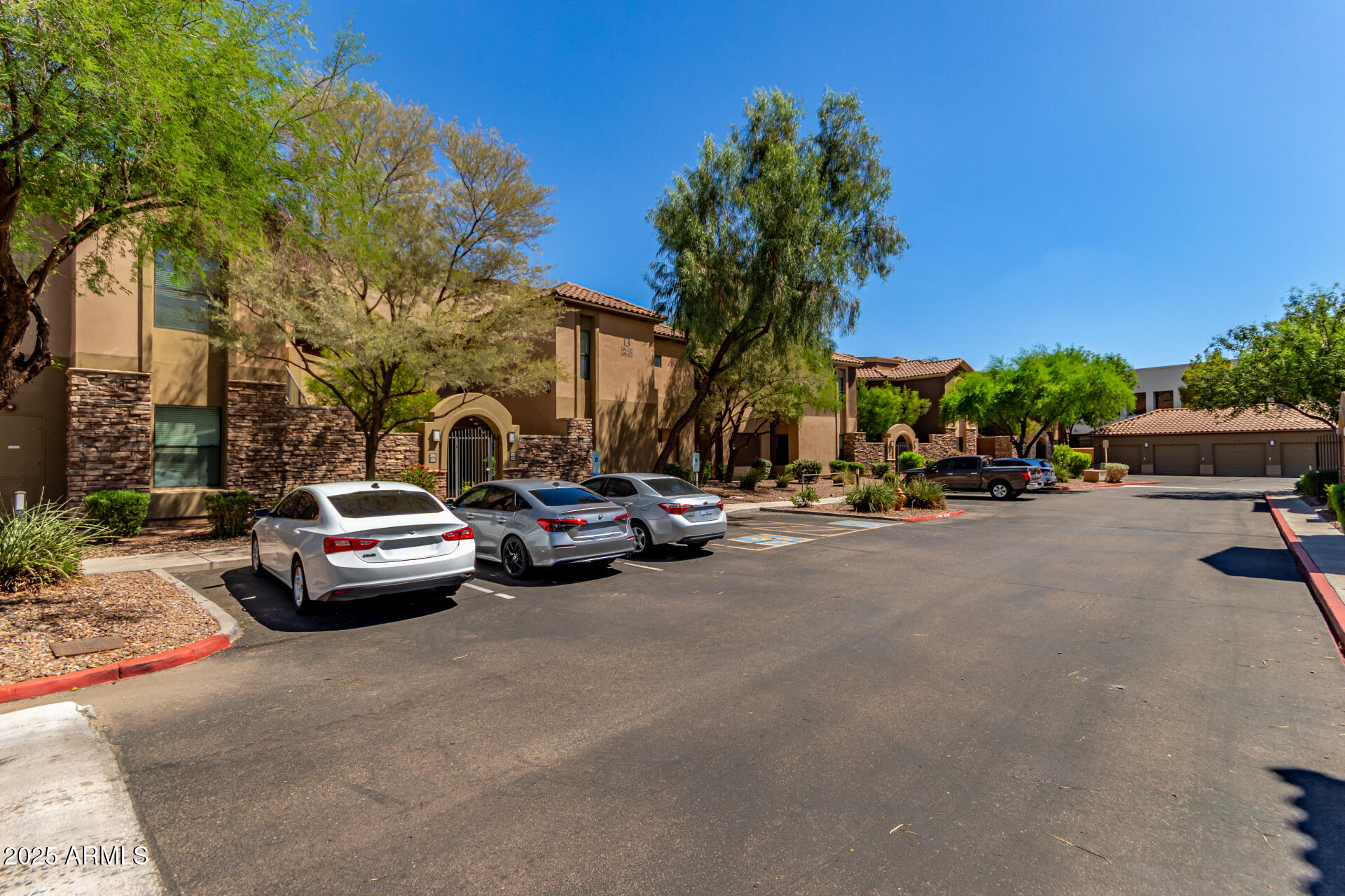 7027 N SCOTTSDALE Road, 251