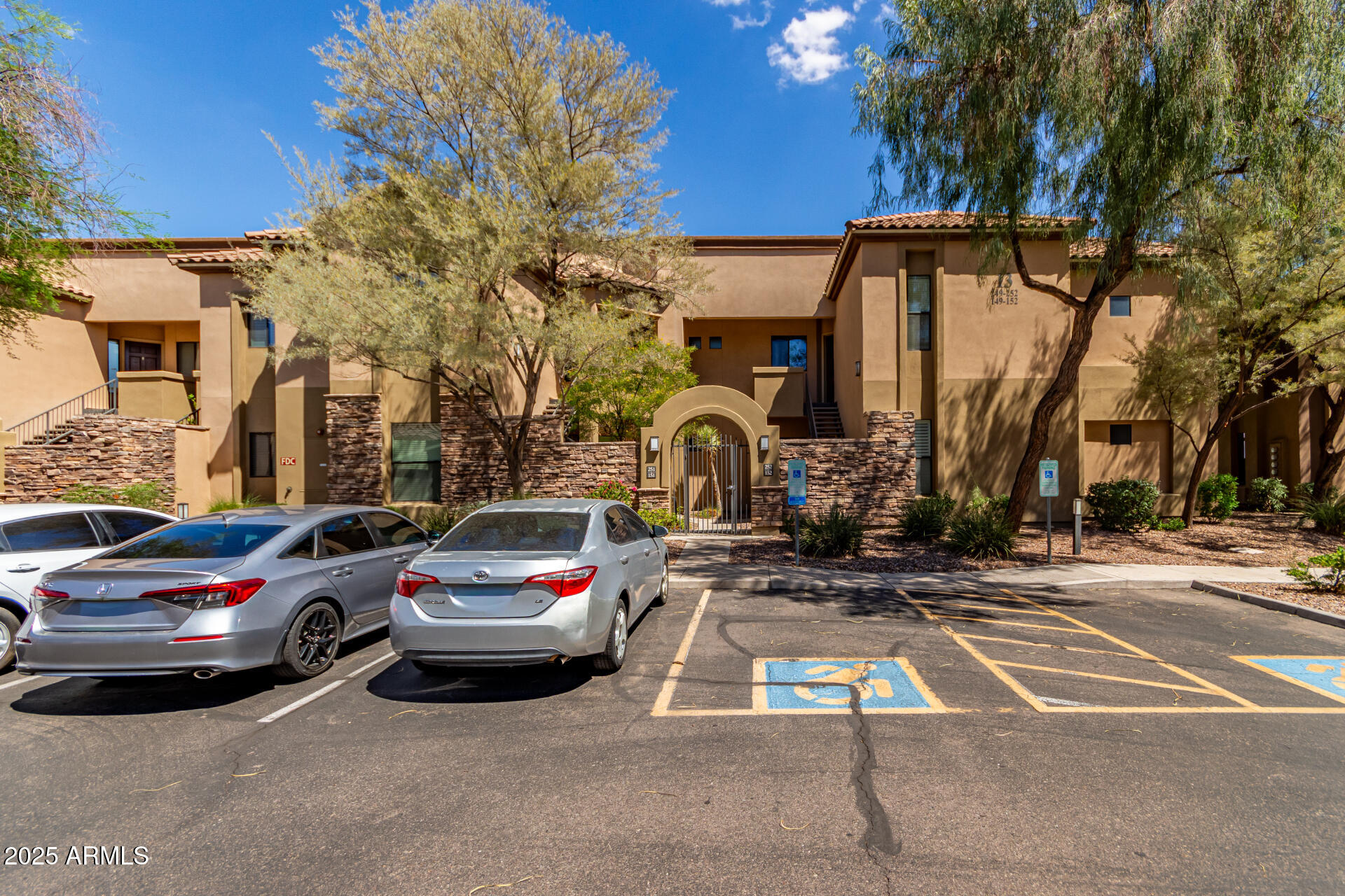 7027 N SCOTTSDALE Road, 251