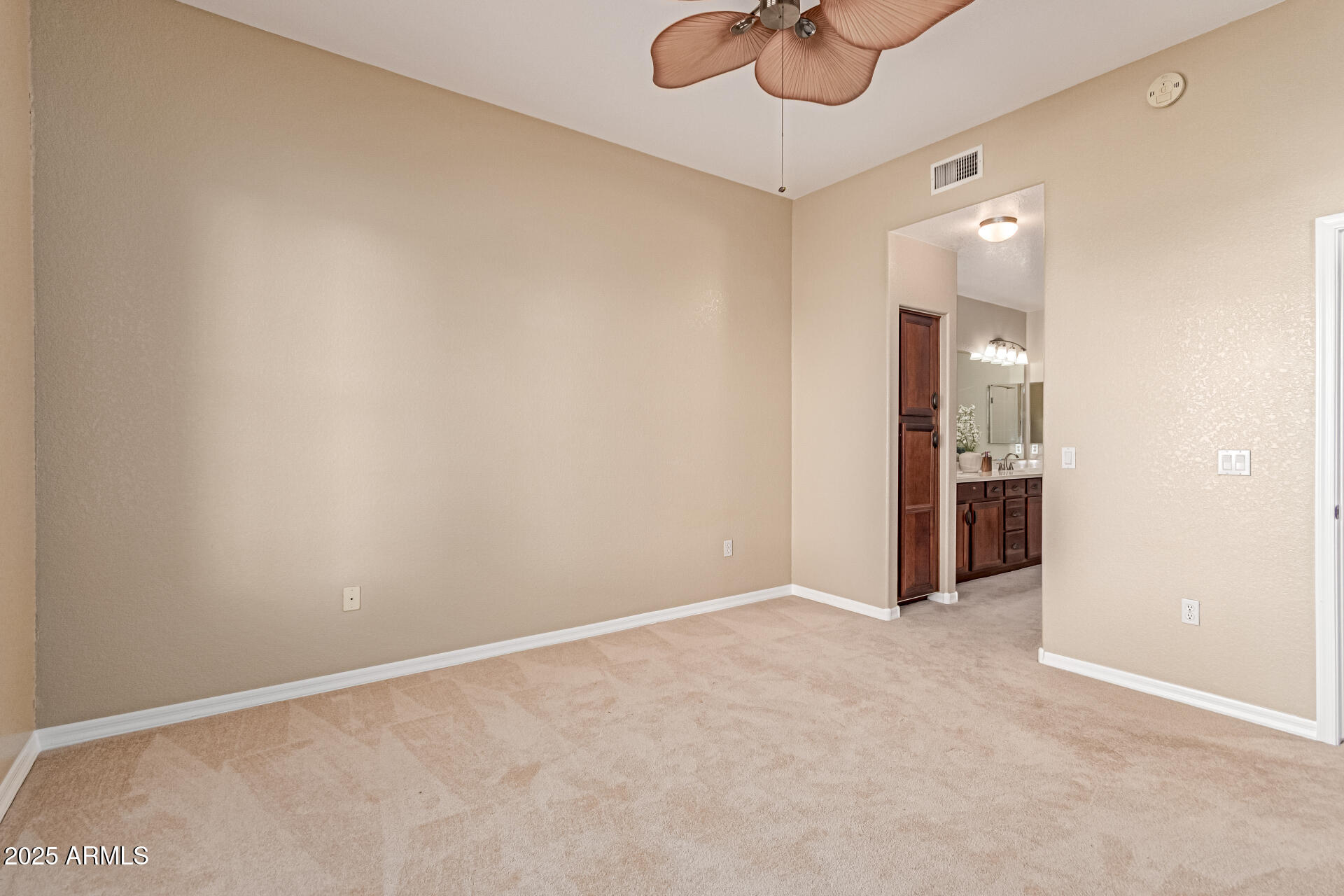7027 N SCOTTSDALE Road, 251