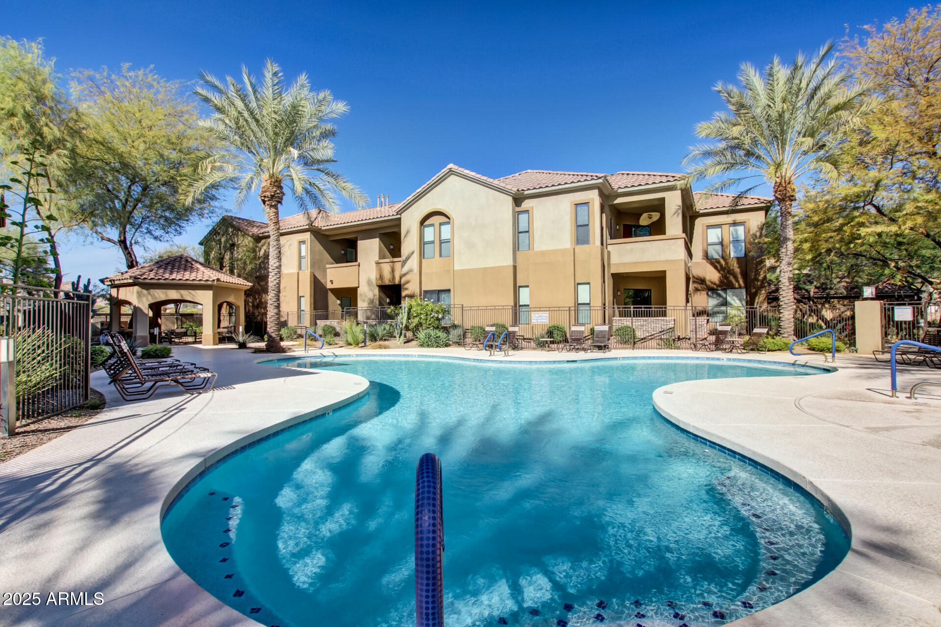 7027 N SCOTTSDALE Road, 150