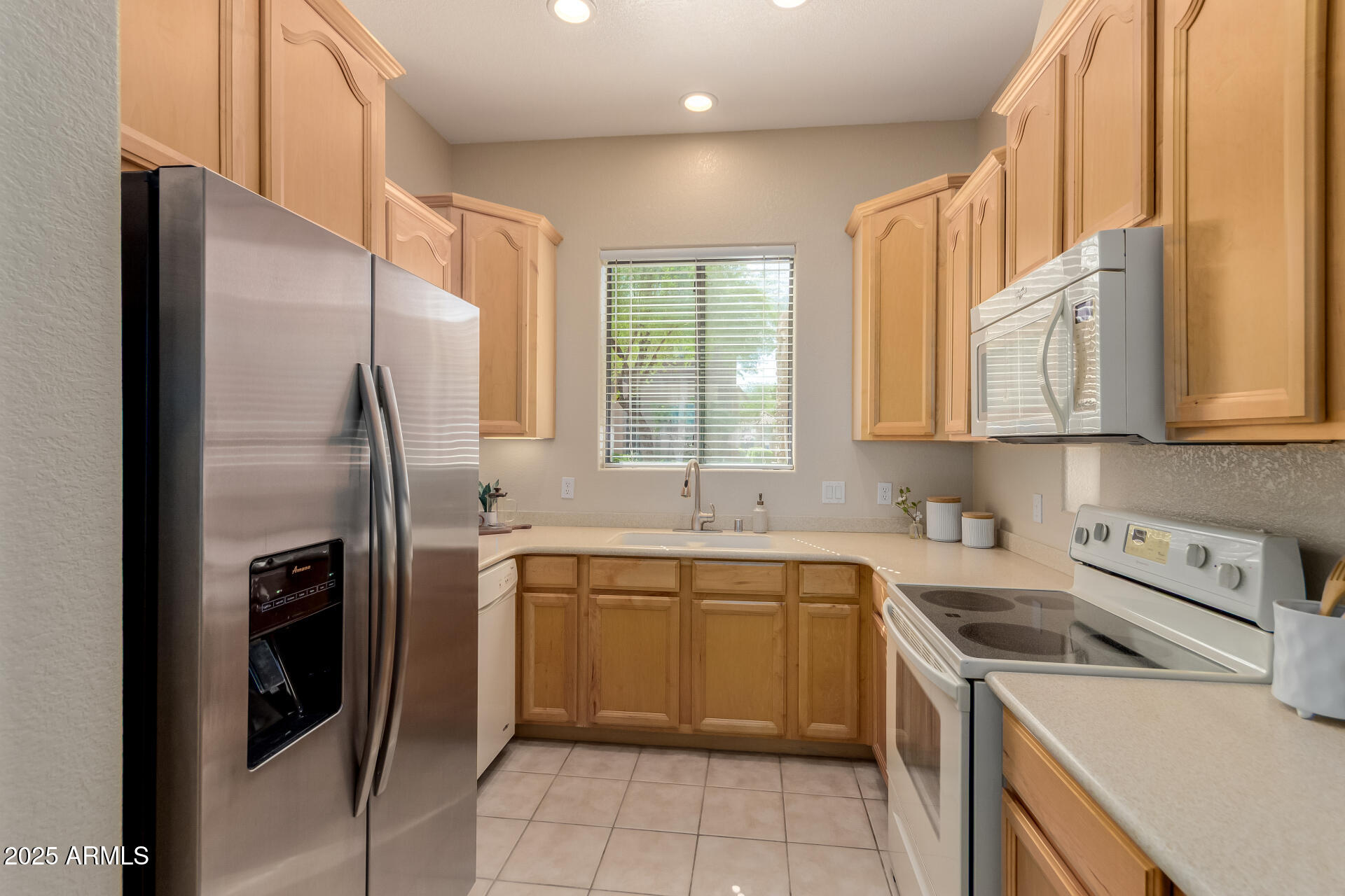 7027 N SCOTTSDALE Road, 150