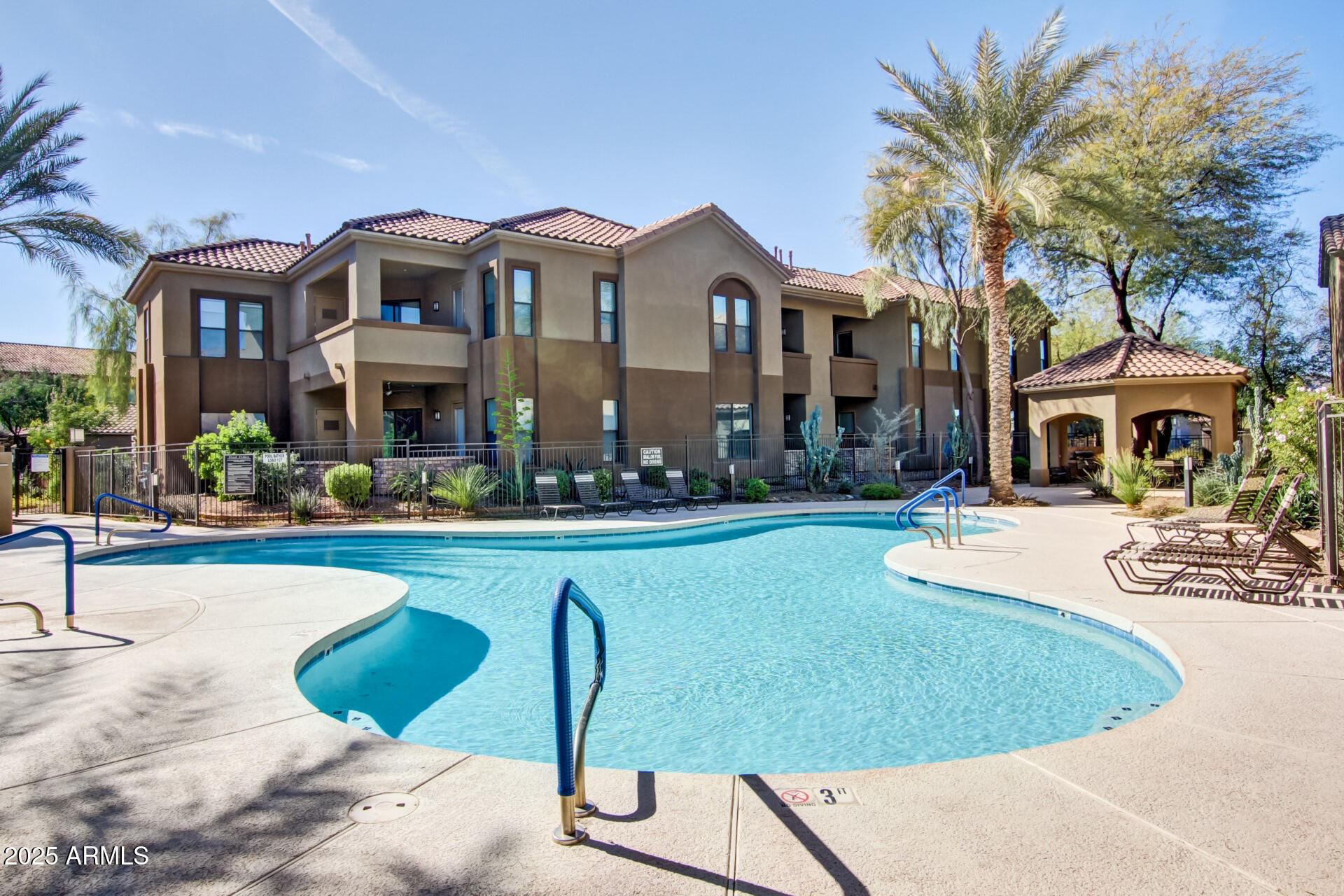 7027 N SCOTTSDALE Road, 150