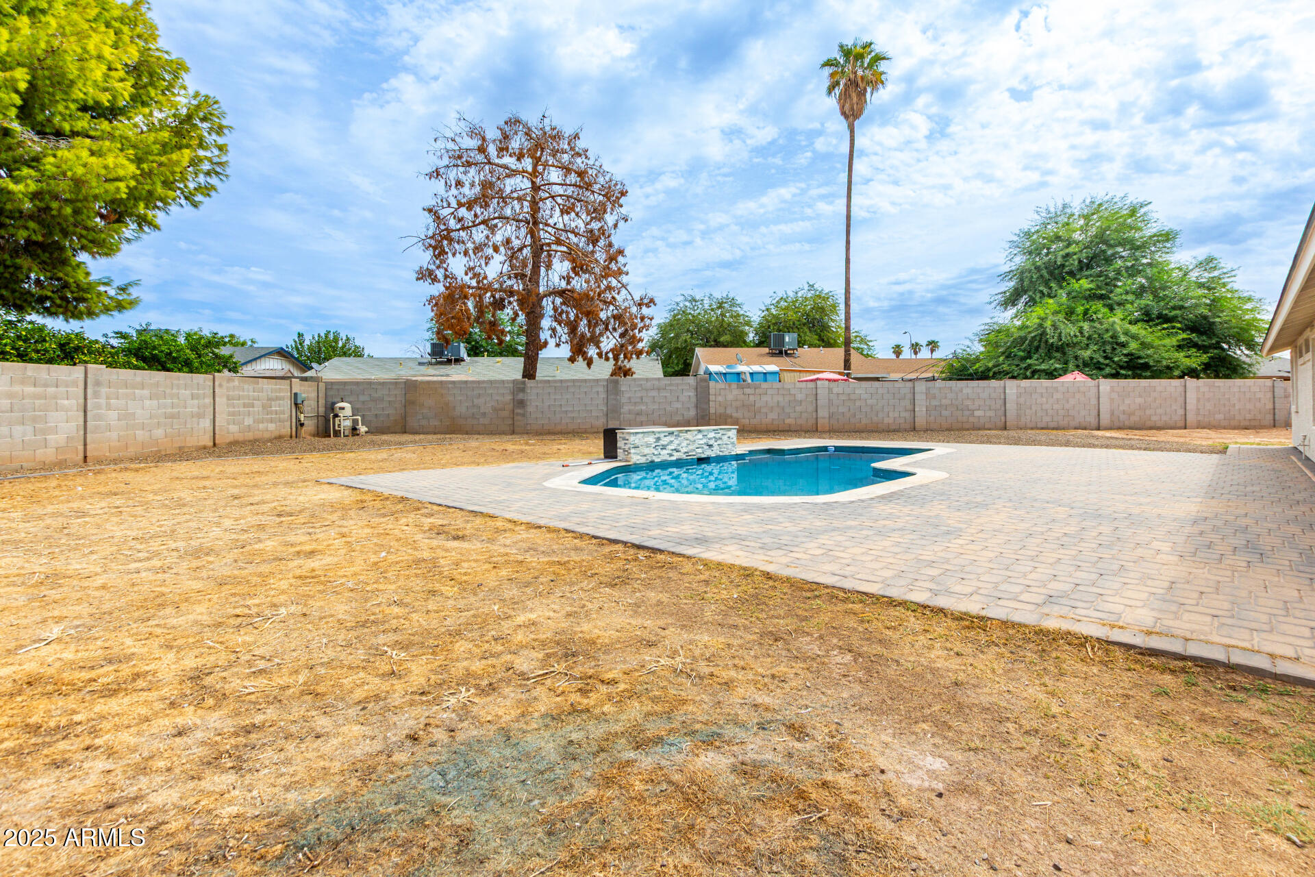 4243 N 85TH Drive
