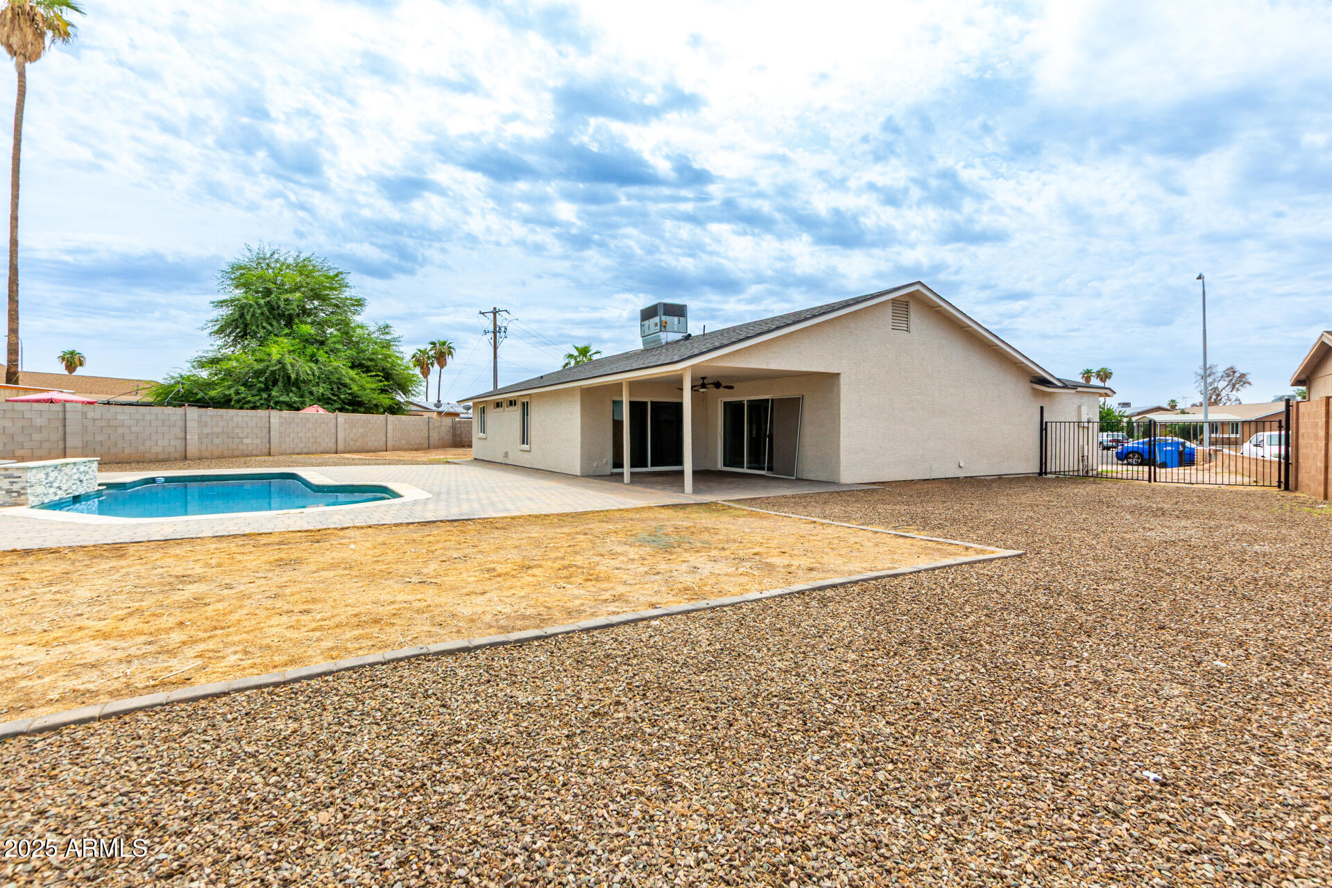 4243 N 85TH Drive