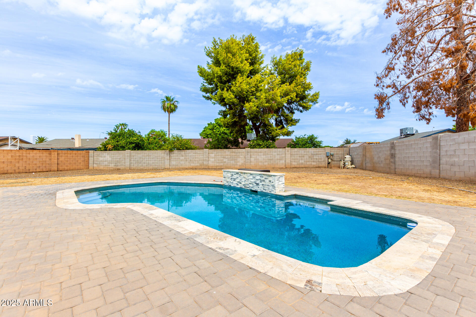 4243 N 85TH Drive