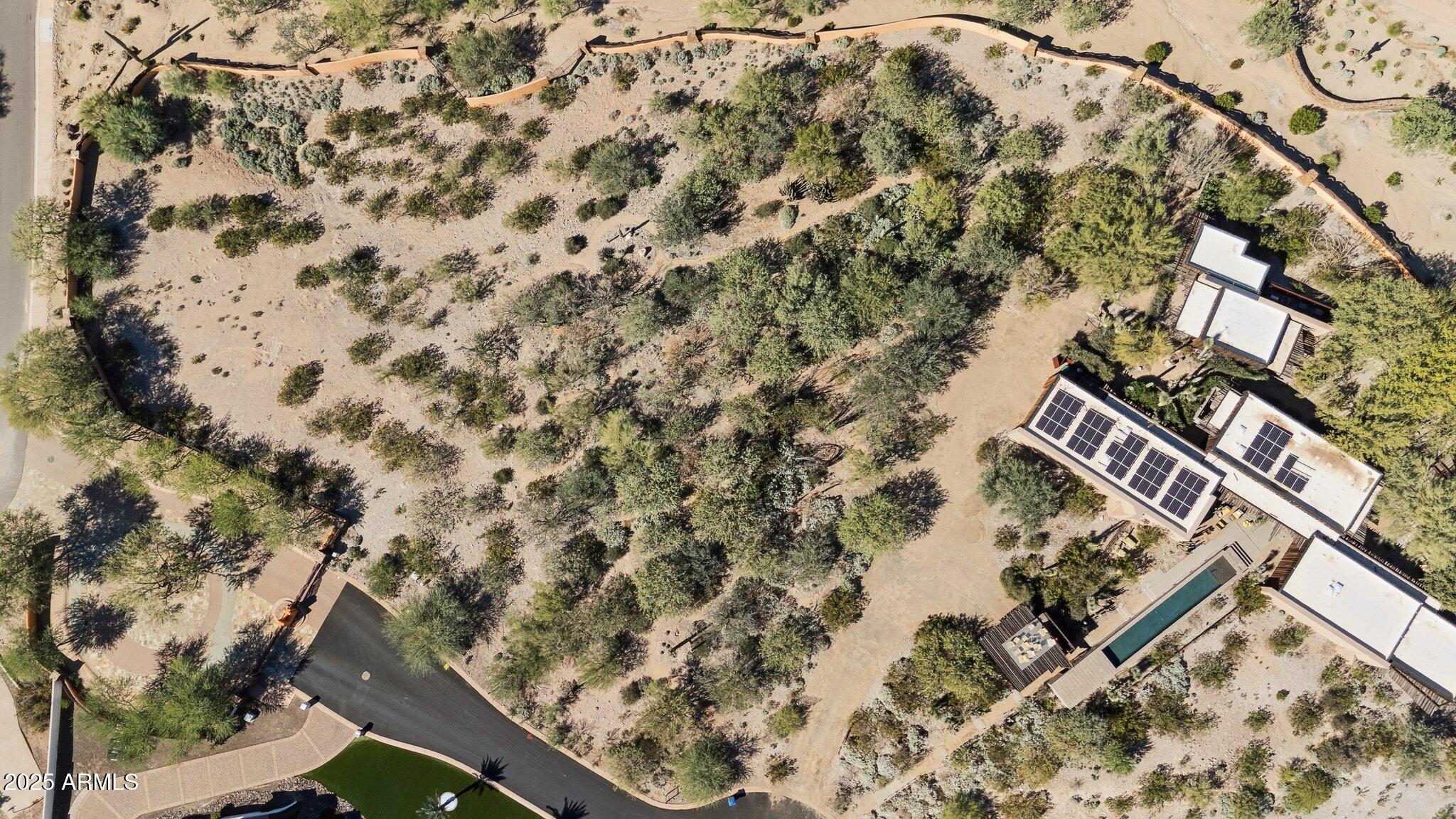 6300 N 33rd Street, 1