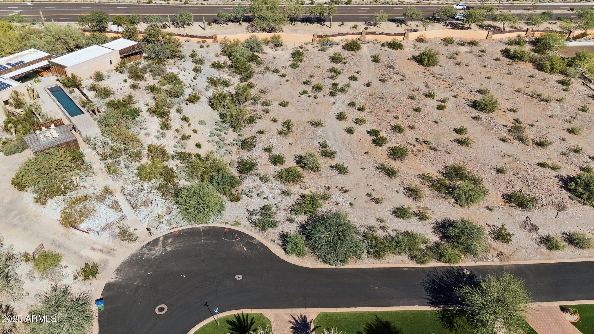 3304 E STELLA Lane, 4