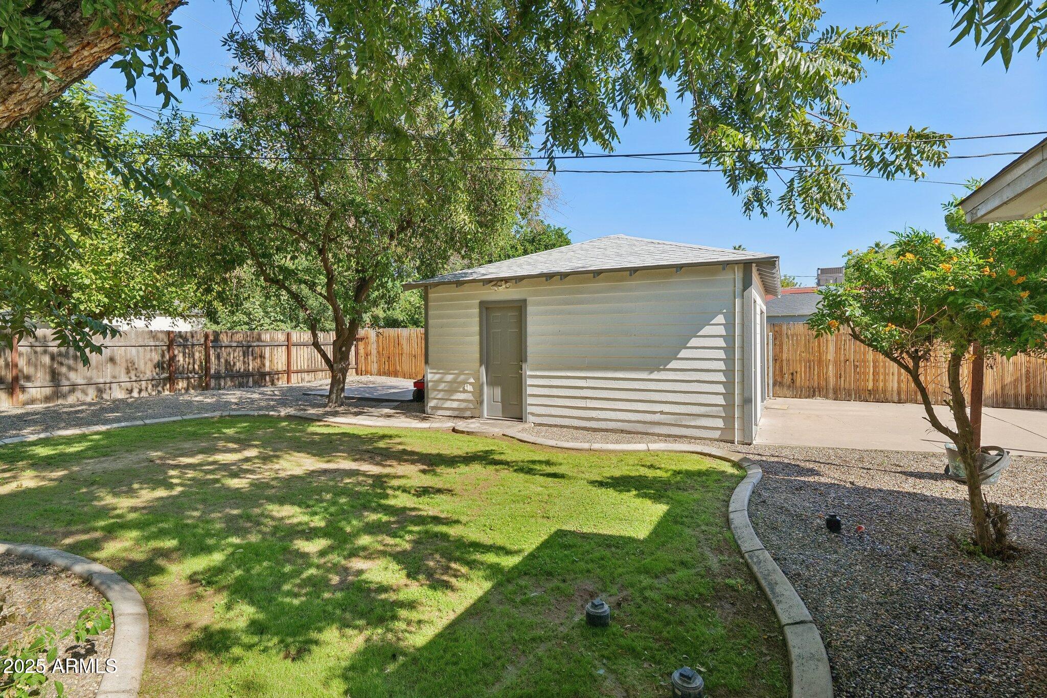 1110 W HEATHERBRAE Drive