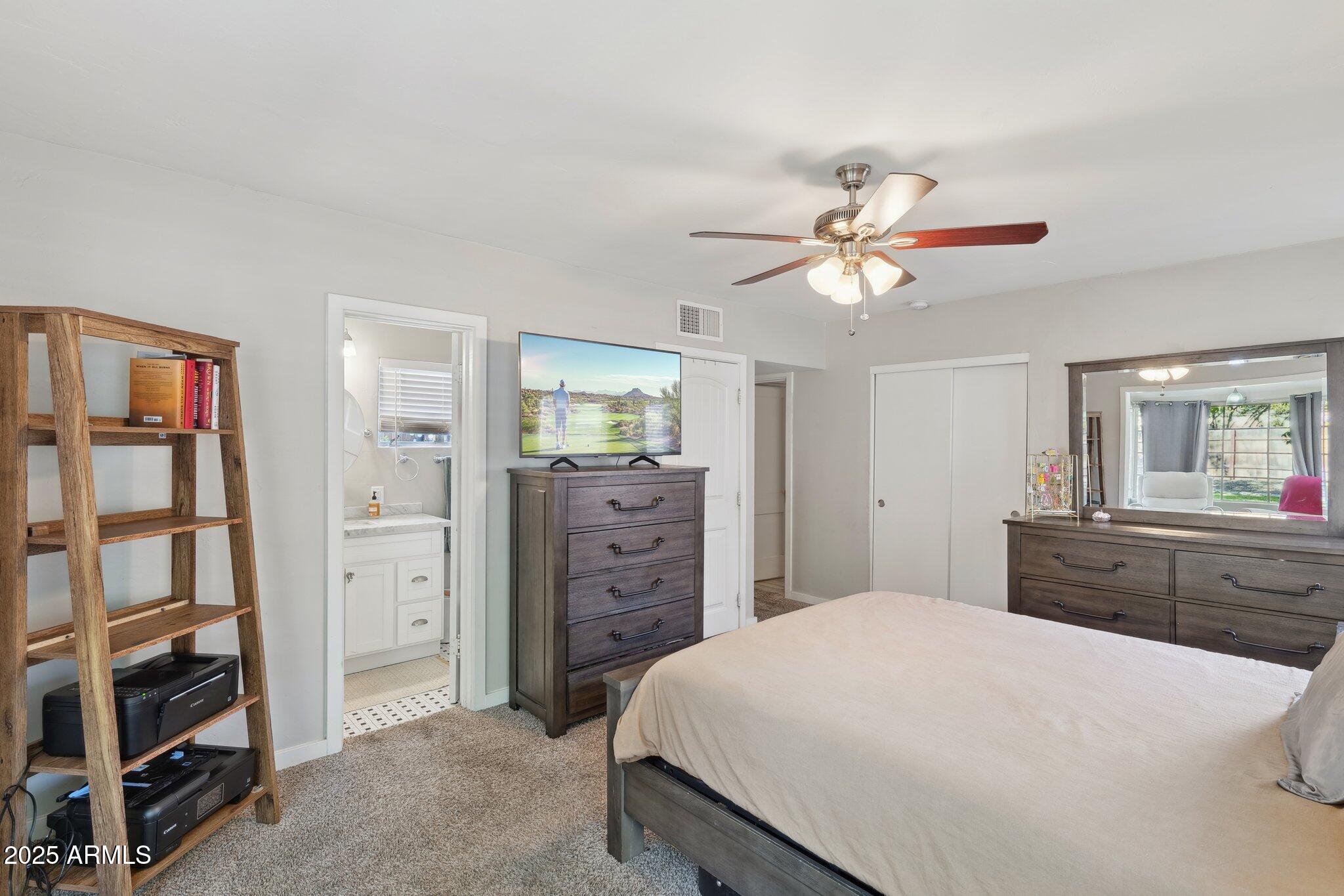 1110 W HEATHERBRAE Drive