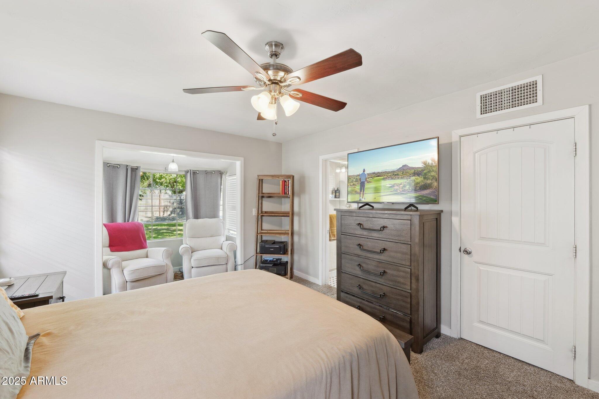 1110 W HEATHERBRAE Drive