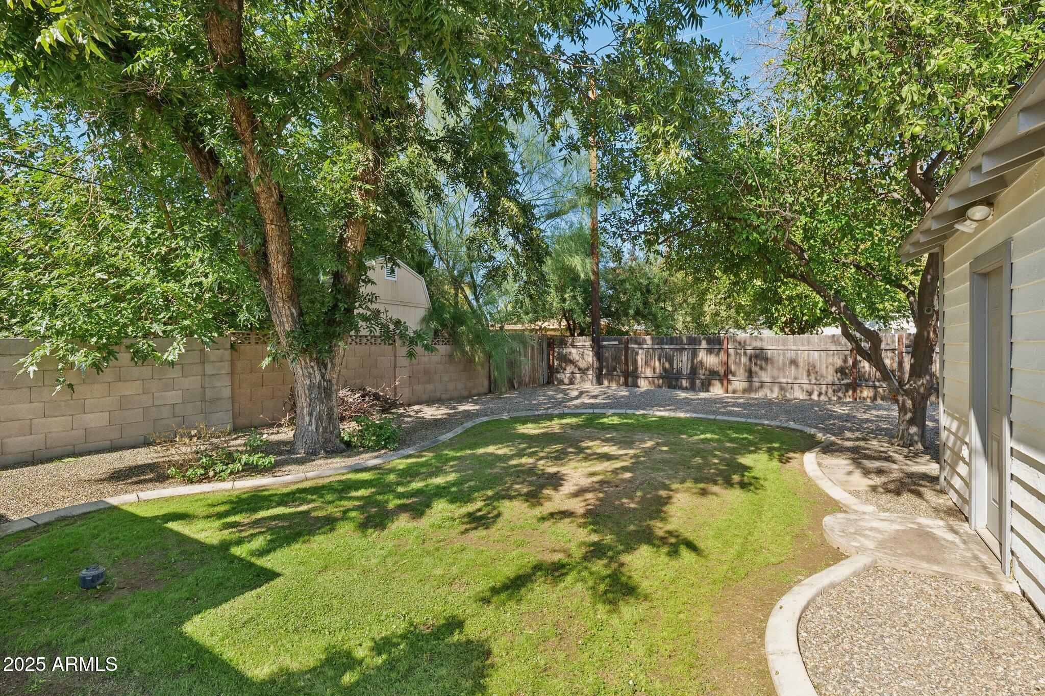 1110 W HEATHERBRAE Drive