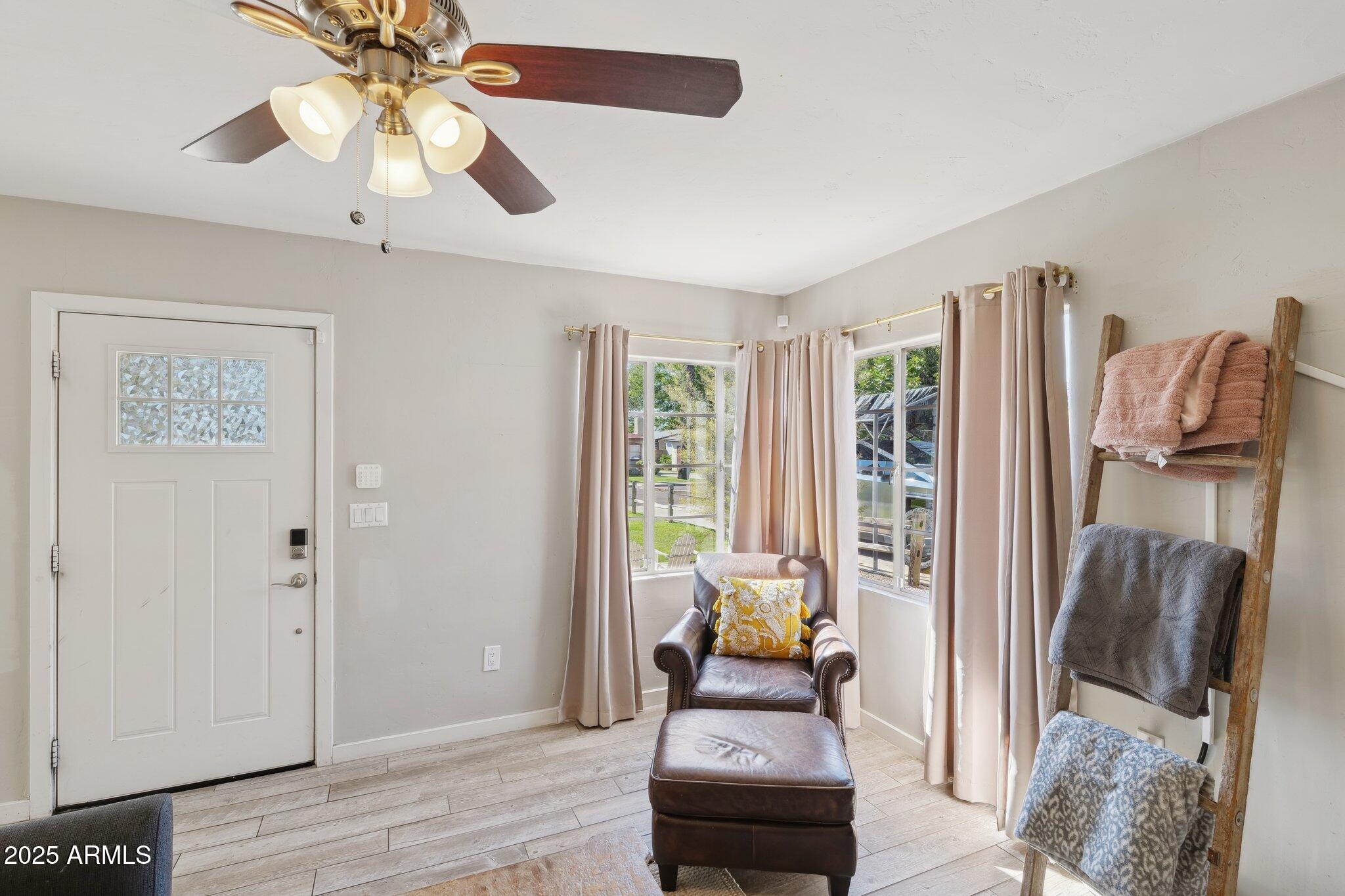 1110 W HEATHERBRAE Drive