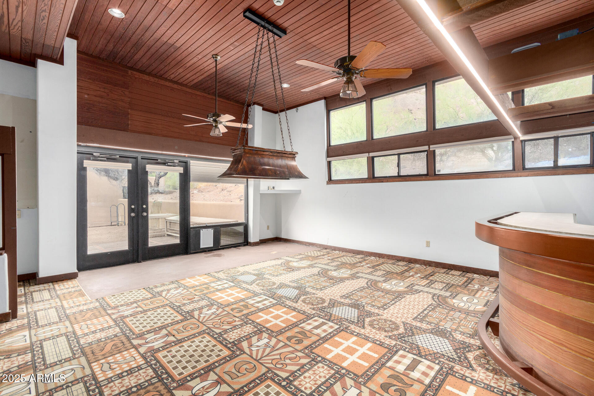 5275 N Camelhead Road