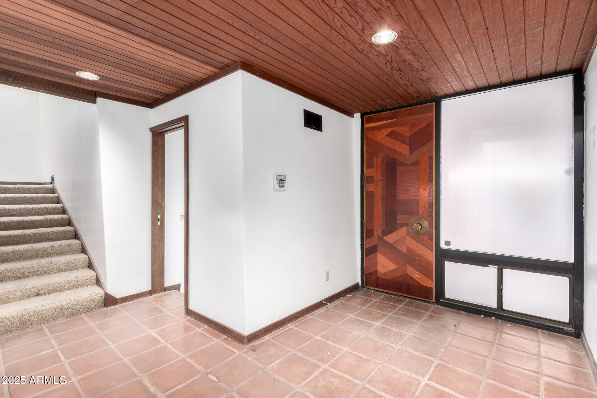 5275 N Camelhead Road