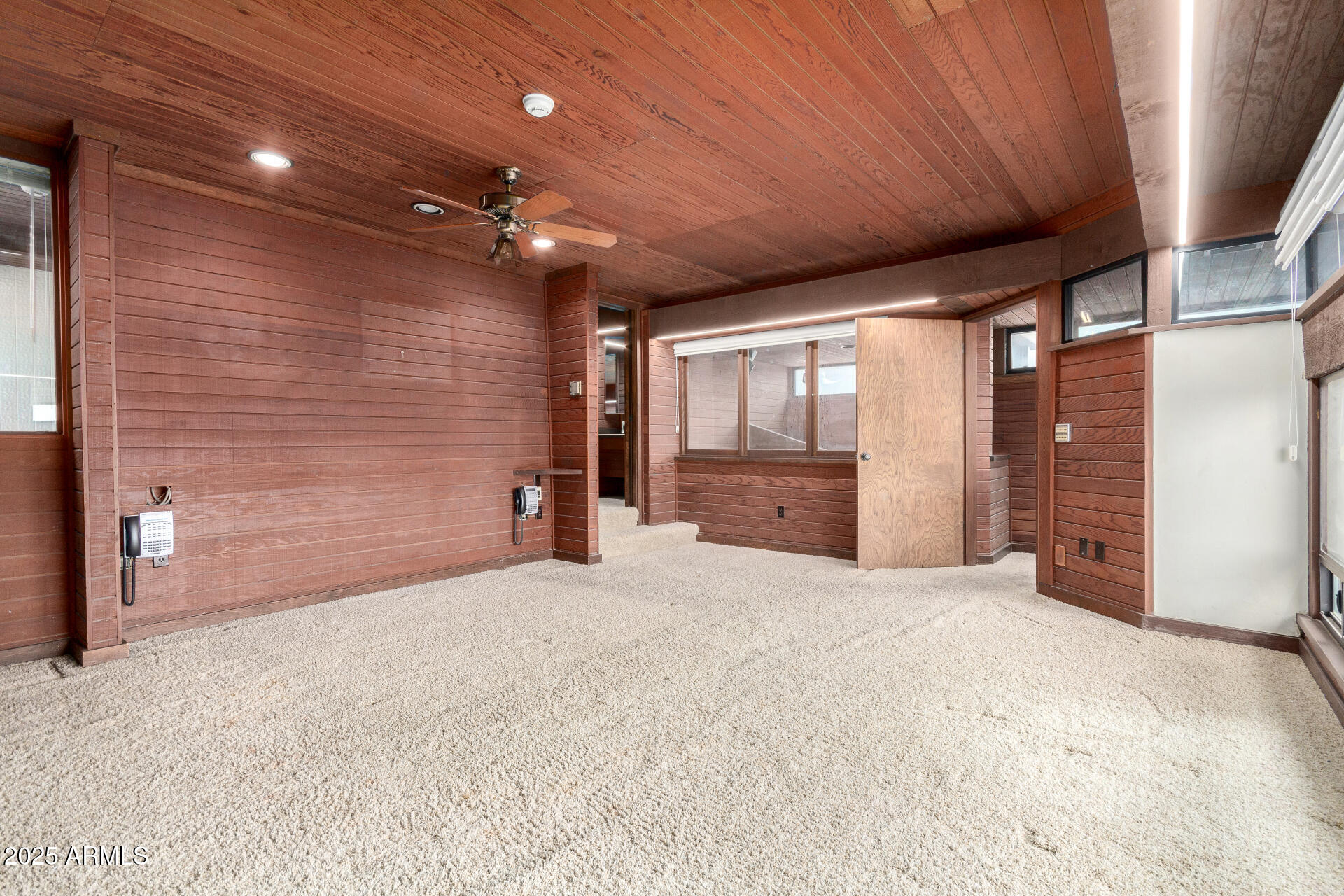 5275 N Camelhead Road