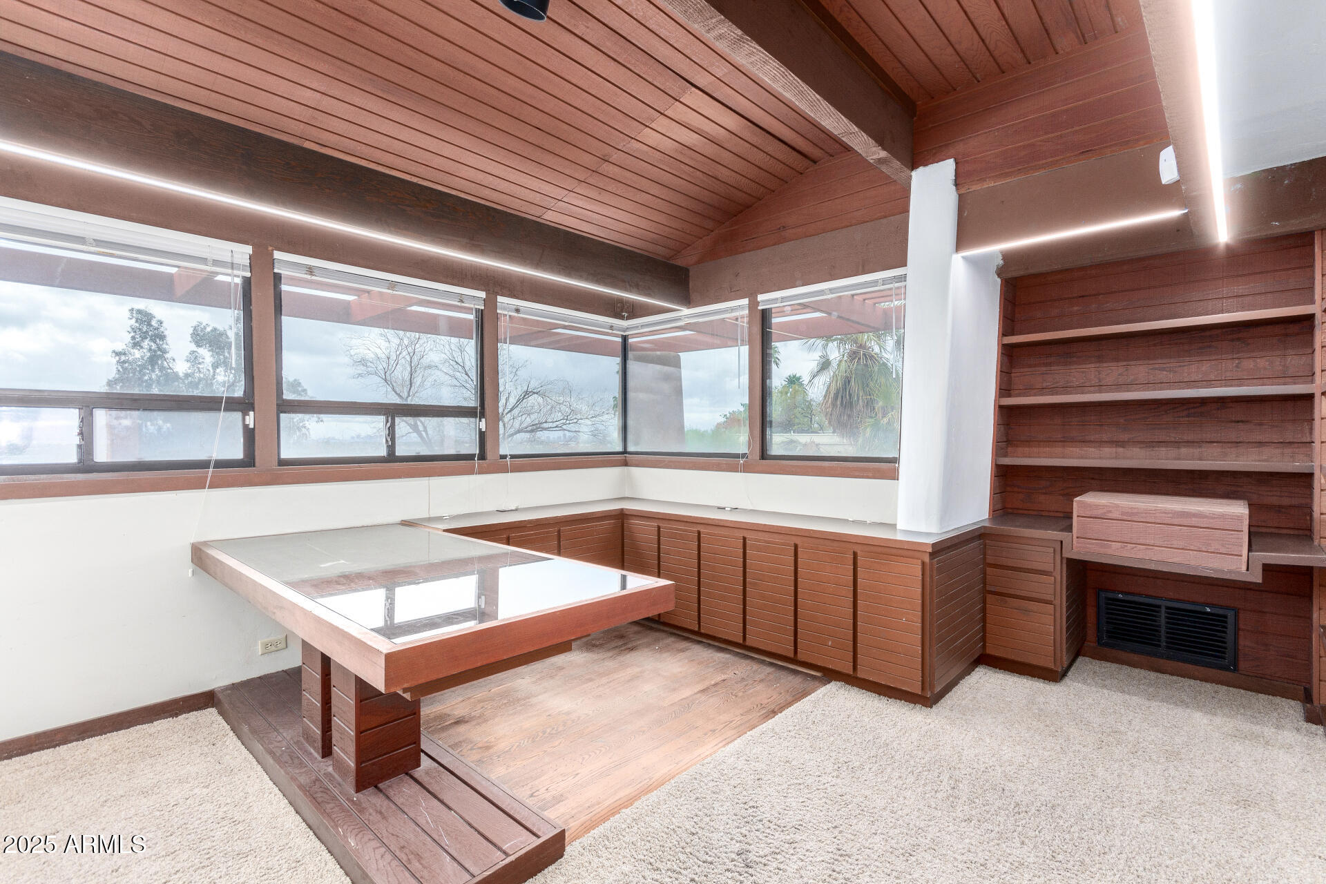 5275 N Camelhead Road