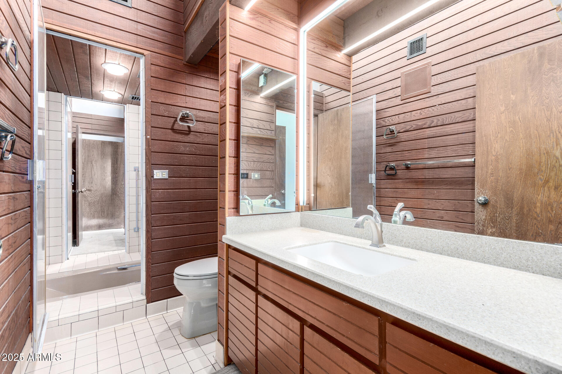 5275 N Camelhead Road