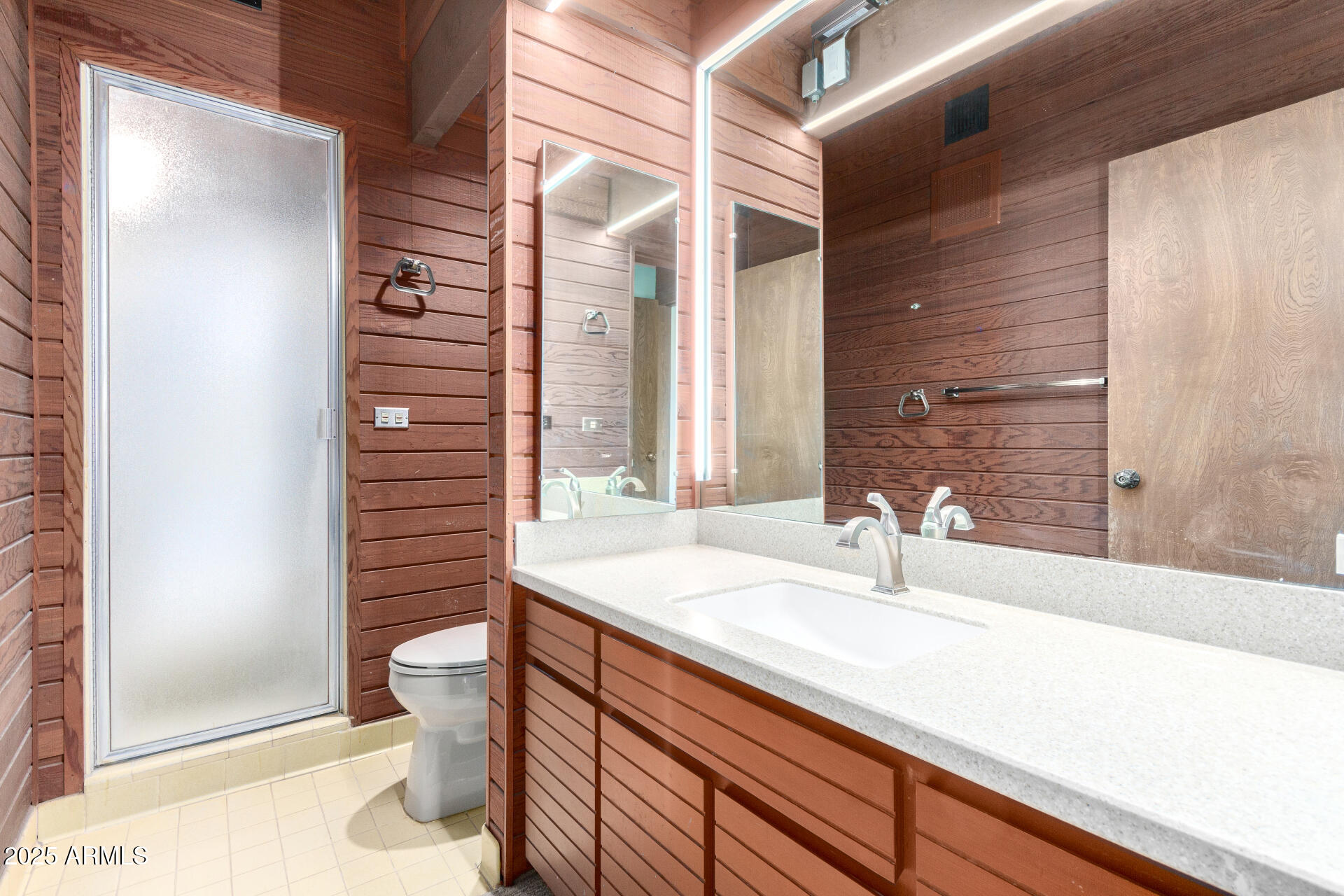 5275 N Camelhead Road